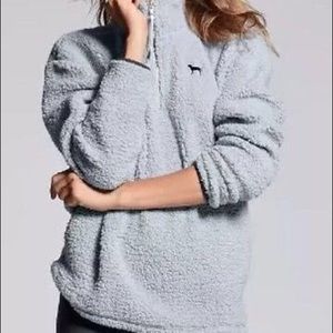 Vs pink fleece pullover